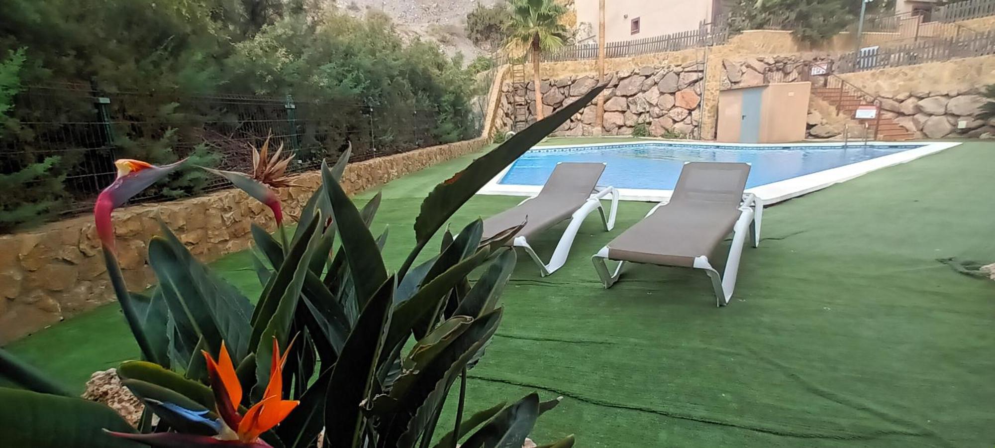 Apartamento Tranquilo Cerca De Buena Piscina Y Con Buen Aire Acondicionado أغيلاس المظهر الخارجي الصورة