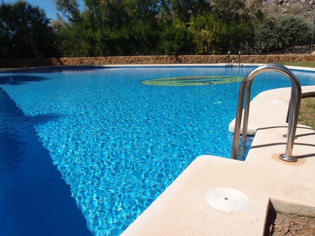 Apartamento Tranquilo Cerca De Buena Piscina Y Con Buen Aire Acondicionado أغيلاس المظهر الخارجي الصورة