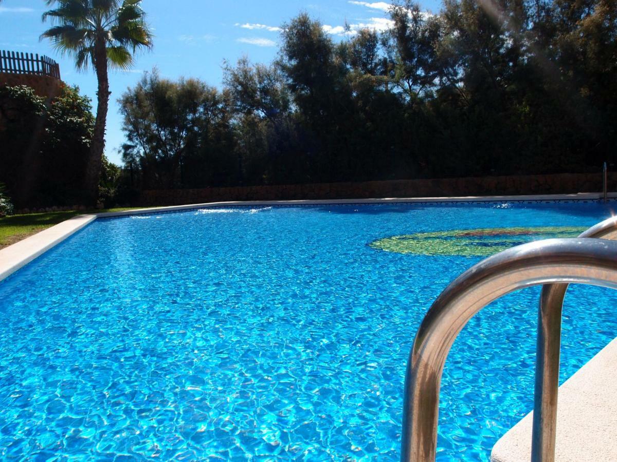 Apartamento Tranquilo Cerca De Buena Piscina Y Con Buen Aire Acondicionado أغيلاس المظهر الخارجي الصورة